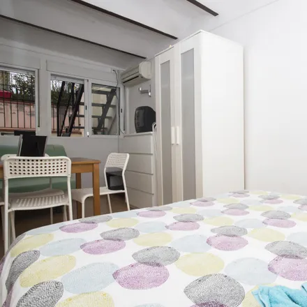 Rent this studio apartment on Carrer d'en Cortines in 7, 08003 Barcelona