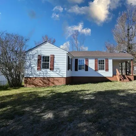 Buy this 3 bed house on 1038 Marvin Avenue in Lee Hills, Leesville