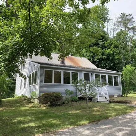 Buy this 3 bed house on 31 Dick Dame Ln in Farmington, New Hampshire