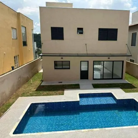 Buy this 3 bed house on Rua Piracanjubas in Vila Aparecida, Bragança Paulista - SP