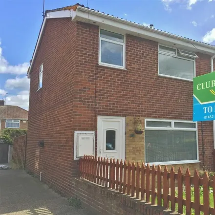 Rent this 3 bed house on 24 Grove Park in Beverley, HU17 9JX
