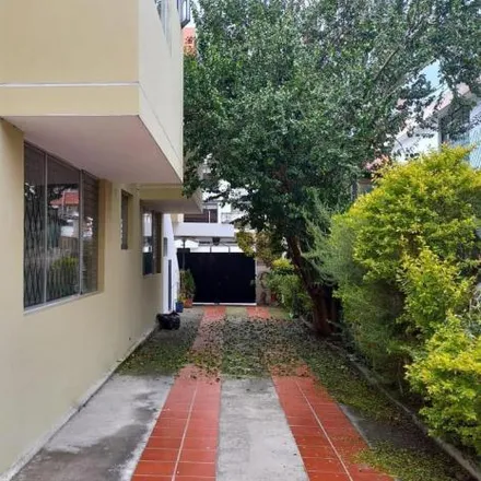 Buy this studio apartment on Voz Andes in 170102, Quito