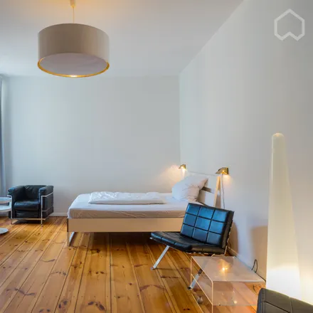 Rent this 2 bed apartment on Fahrrad Frank in Torstraße 220, 10115 Berlin