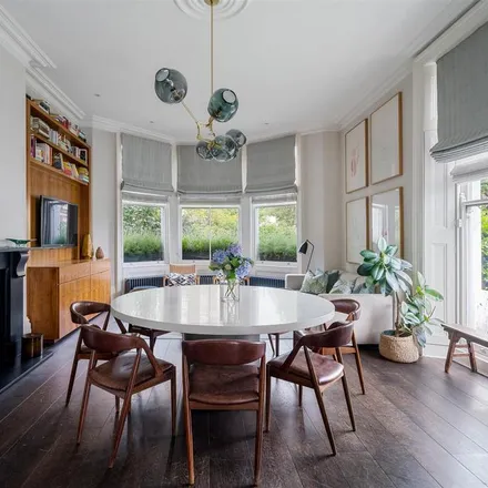 Image 4 - 52 Regent's Park Road, Primrose Hill, London, NW1 7SY, United Kingdom - Apartment for rent