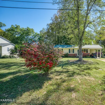 Image 3 - 142 Malver Drive, South Hills, Crossville, TN 38555, USA - House for sale