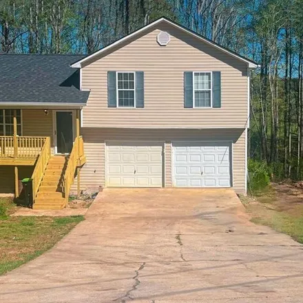Buy this 3 bed house on Lacy Court in Carroll County, GA 30180