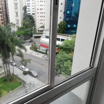 Buy this 2 bed apartment on Avenida da Aclimação 374 in Liberdade, São Paulo - SP