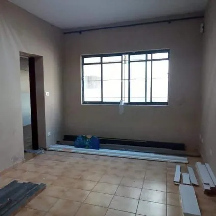 Buy this 4 bed house on Rua Doutor Arthur de Carvalho e Sá in Jardim Anchieta, Mauá - SP