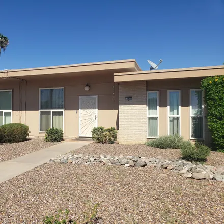 Buy this 2 bed townhouse on 13430 North Hawthorn Drive in Sun City, AZ 85351