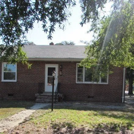 Buy this 3 bed house on 1921 North 23rd Street in Richmond, VA 23223