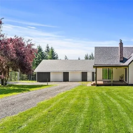 Buy this 3 bed house on 445 Haywire Rd in Napavine, Washington