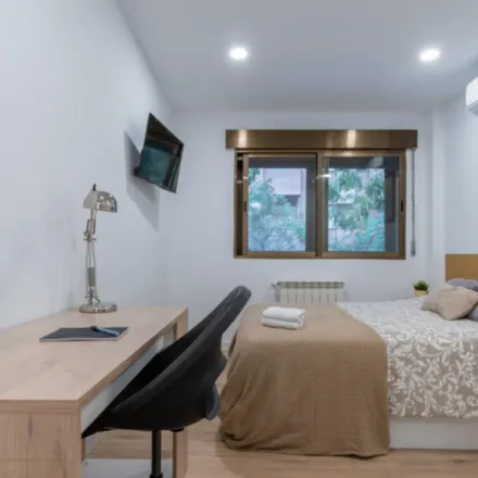 Image 3 - Calle del Laurel, 21, 28005 Madrid, Spain - Apartment for rent