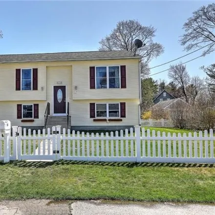 Buy this 3 bed house on 174 Madison Street in Warwick, RI 02888