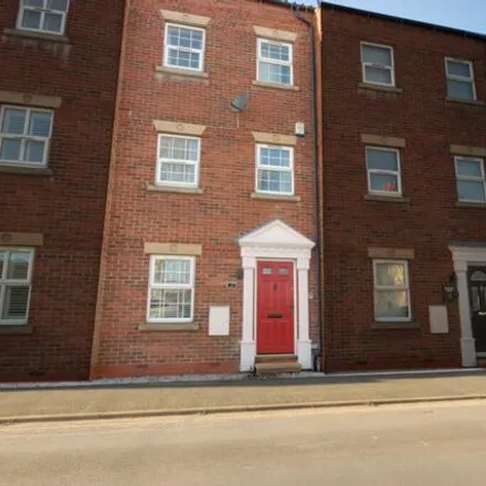 Rent this 4 bed townhouse on George Street Car Park in George Street, Beverley