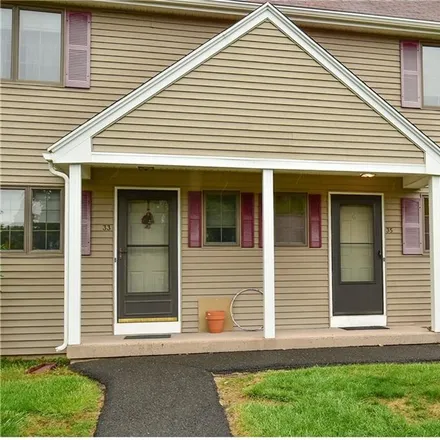 Buy this 2 bed condo on 35 Pheasant Court in Windsor Locks, CT 06096