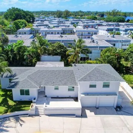 Image 2 - 2147 Collier Avenue, Lake Worth Beach, FL 33461, USA - House for sale