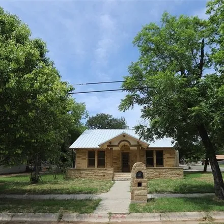 Buy this 3 bed house on 302 South Broad Street in Lampasas, TX 76550