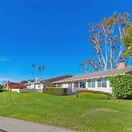 Image 8 - 1965 Vista del Oro, Newport Beach, CA 92660, USA - Apartment for rent