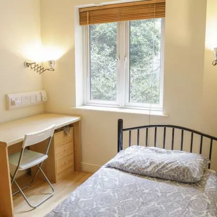 Rent this 3 bed apartment on Thomas Street Car Park in Oliver Bond Street, Dublin