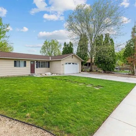 Buy this 3 bed house on 2478 East Colorado Avenue in Nampa, ID 83686