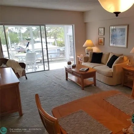 Buy this 2 bed condo on 3355 Southeast 15th Street in Lauderdale-by-the-Sea, Broward County