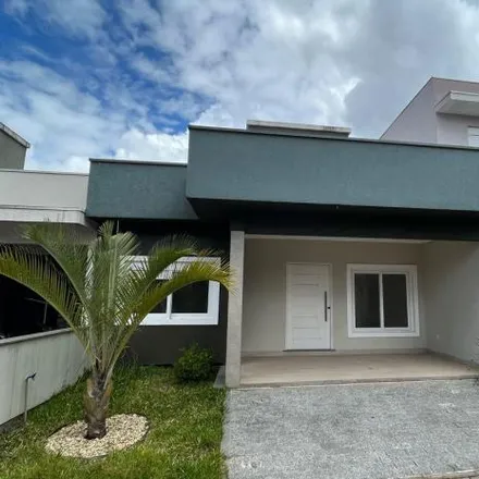 Buy this 3 bed house on Avenida José Loureiro da Silva in Centro, Gravataí - RS