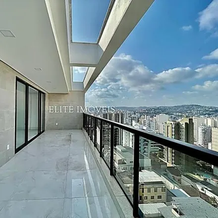 Buy this 5 bed apartment on Rua Doutor Constantino Paleta in Centro, Juiz de Fora - MG