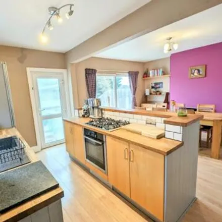 Image 2 - 21 Stonebridge Park, Bristol, BS5 6RP, United Kingdom - House for sale