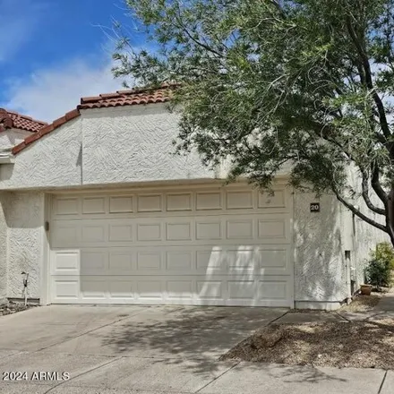 Rent this 2 bed townhouse on 15020 North 40th Street in Phoenix, AZ 85032