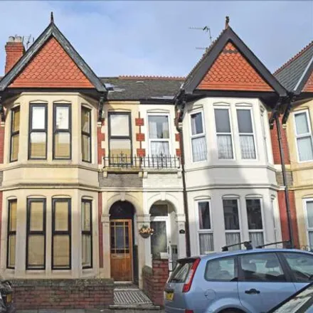 Buy this 4 bed townhouse on 63 Heathfield Road in Cardiff, CF14 3JX