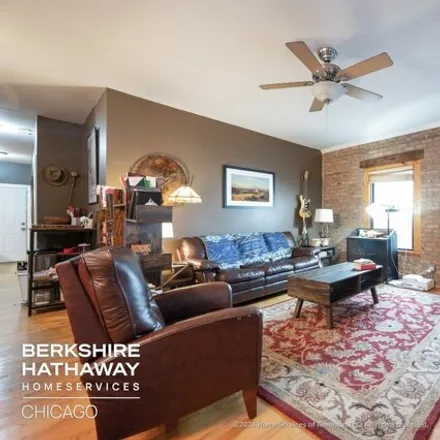 Image 3 - 1102-1104 East 46th Street, Chicago, IL 60653, USA - Condo for sale