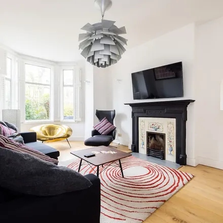Rent this 5 bed house on London in W10 6PZ, United Kingdom