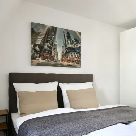 Rent this 1 bed apartment on Gereonswall 2-4 in 50668 Cologne, Germany