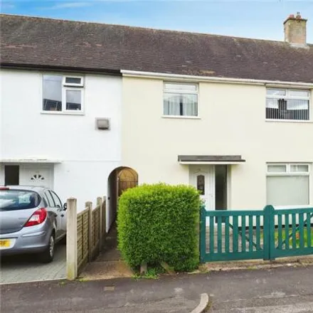Buy this 3 bed townhouse on Wrenthorpe Vale in Nottingham, NG11 9BU