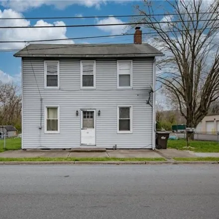 Buy this 5 bed house on 51 Oak Street in Freemansburg, Northampton County