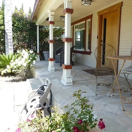 Image 4 - 742 North Wilton Place, Los Angeles, CA 90038, USA - Townhouse for sale