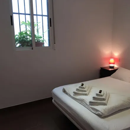 Rent this 2 bed apartment on Carrer dels Serrans in 14, 46003 Valencia