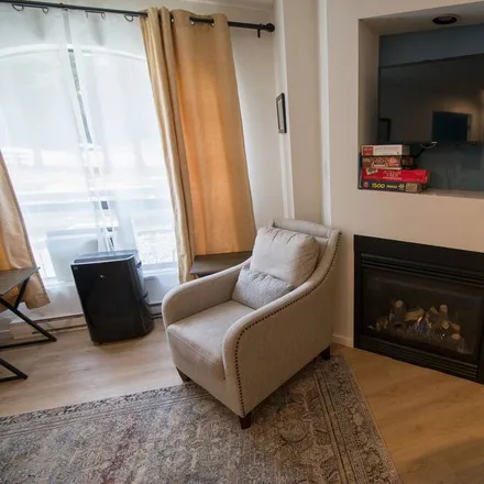 Image 8 - Whistler, BC V8E 1E8, Canada - Apartment for rent