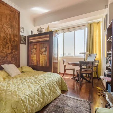 Rent this 4 bed room on Amazing Handmade Bread in Rua Conde de Almoster 92A, 1500-197 Lisbon