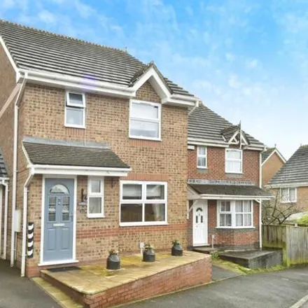 Buy this 3 bed house on Portland Way in Calne, SN11 8LJ