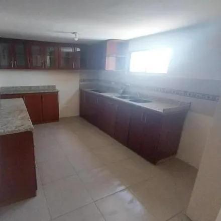 Rent this 4 bed apartment on Avenida América in 170520, Quito