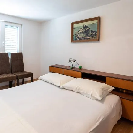 Rent this 2 bed house on Croatia osiguranje in Zagrebačka ulica, 20455 Opuzen