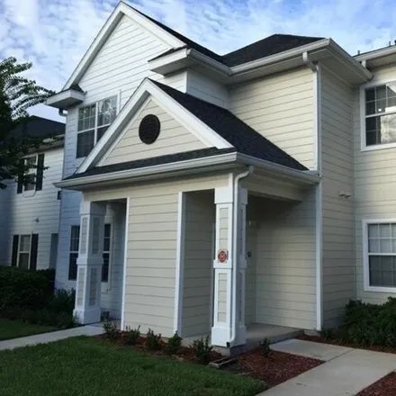 Rent this 3 bed condo on 200 Southern Pecan Circle in Winter Garden, FL 34787