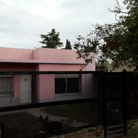 Buy this 2 bed house on Boulogne Sur Mer in Longchamps, Argentina