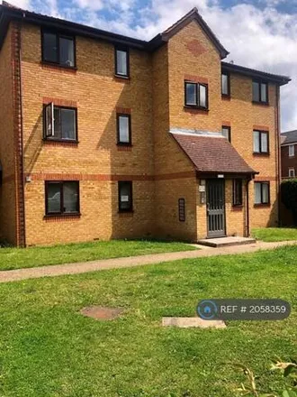 Image 2 - unnamed road, Slough, SL1 6PD, United Kingdom - Apartment for rent