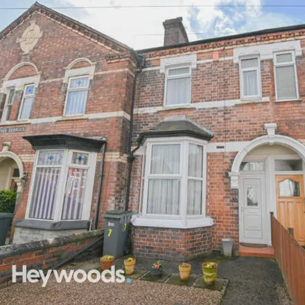 Buy this 3 bed townhouse on Kings Terrace in Stoke, ST4 6HJ