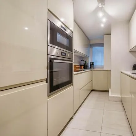 Rent this 2 bed apartment on 25 Gledhow Gardens in London, SW5 0JW