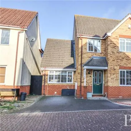 Buy this 4 bed house on Moors Croft in Braintree, CM7 3LF