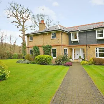 Buy this 5 bed house on Barnet Lane in Elstree, WD6 3RD