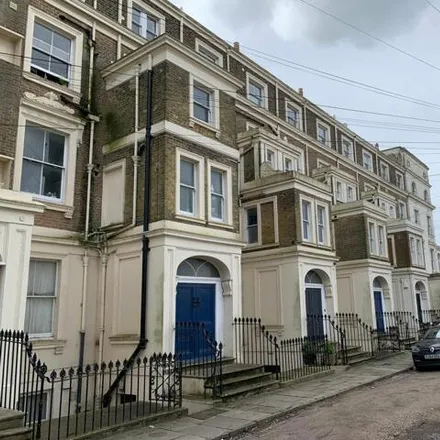 Rent this 5 bed apartment on West Cliff Terrace in Pegwell, CT11 0JD